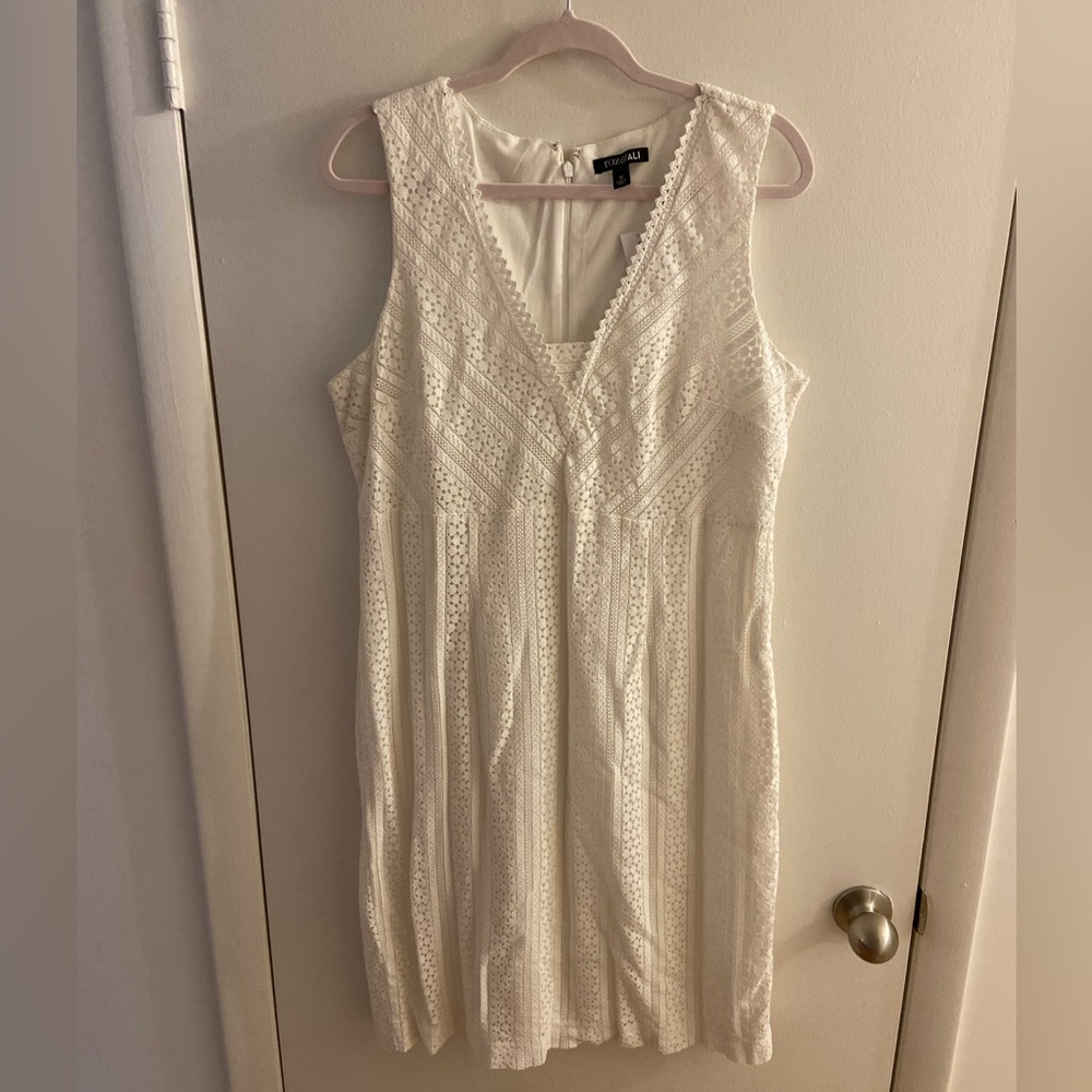 Roz & Ali Cream Sheath Midi Dress V-Neck Sleeveless